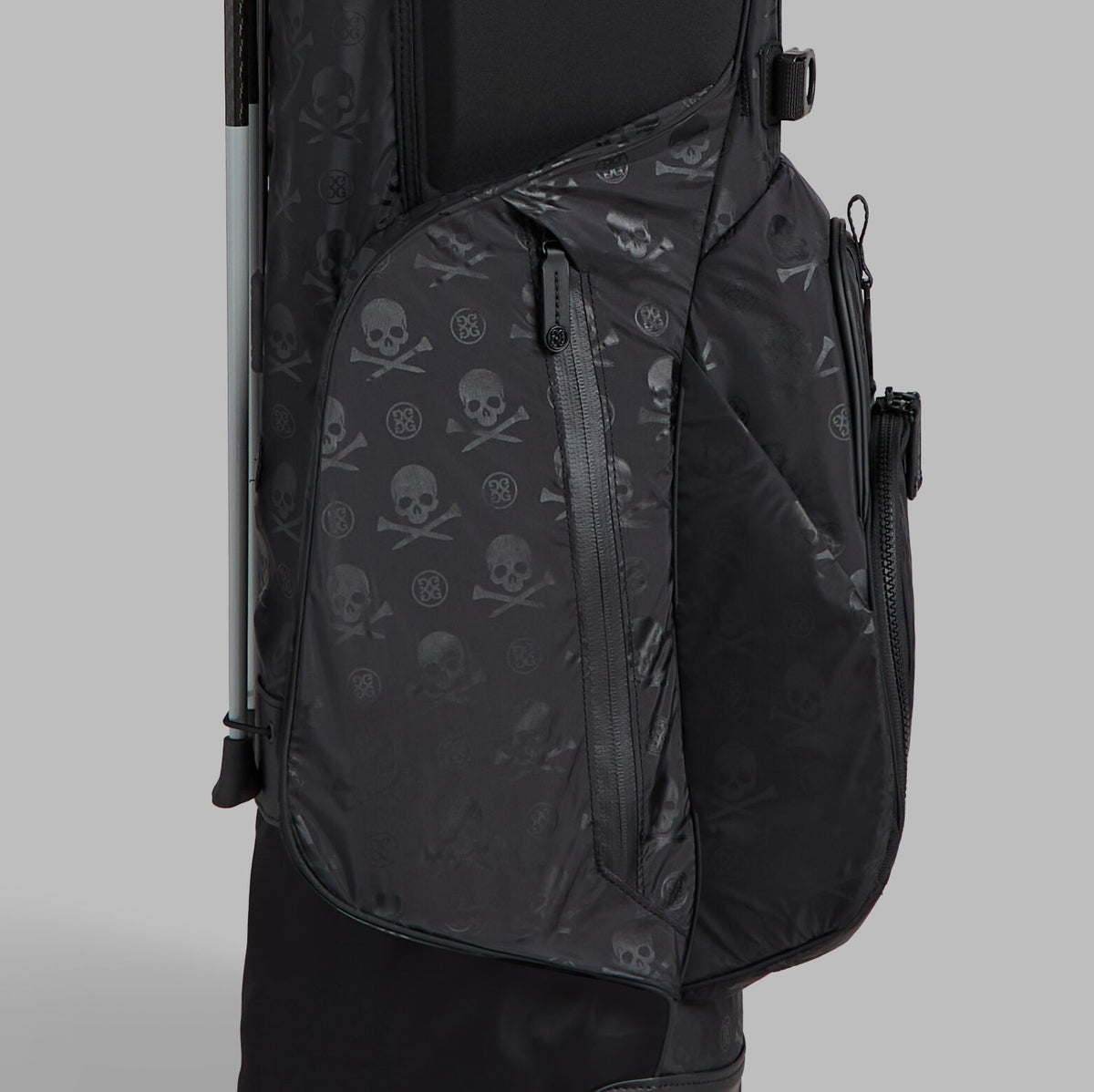 G/FORE SCRAMBLE SKULL & TEES PARACHUTE CARRY GOLF BAG