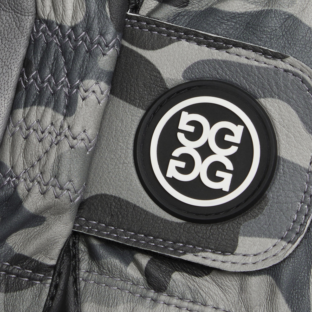G/FORE SIGNATURE CAMO GOLF GLOVE